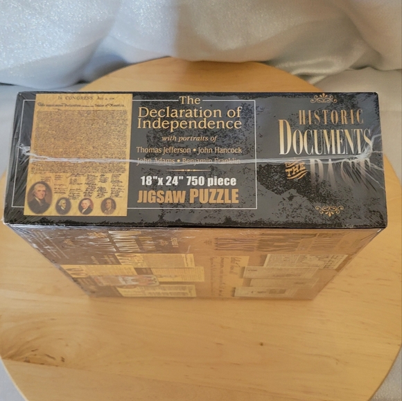 American Documents The Declaration of Independence Jigsaw Puzzle, 750-Piece - Picture 6 of 9